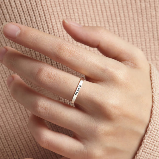 Személyre szabott háziállat névgyűrű