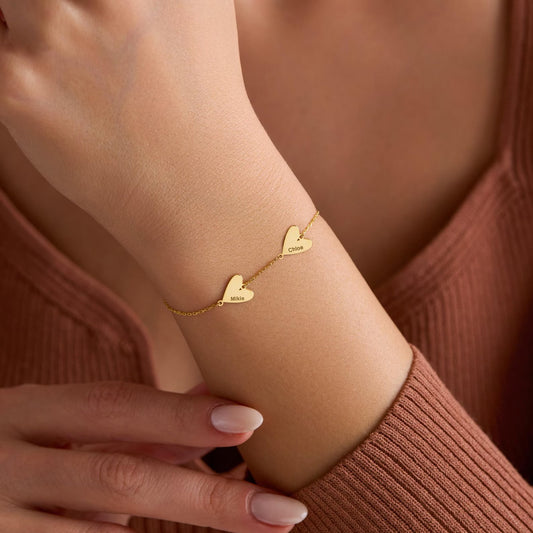 Személyre szabott gravírozott szívkarkötő