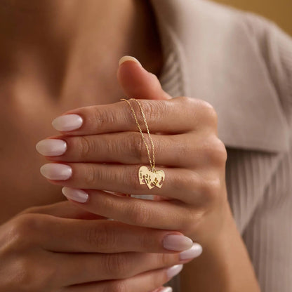 Személyre szabott mancs és szív névnyaklánc