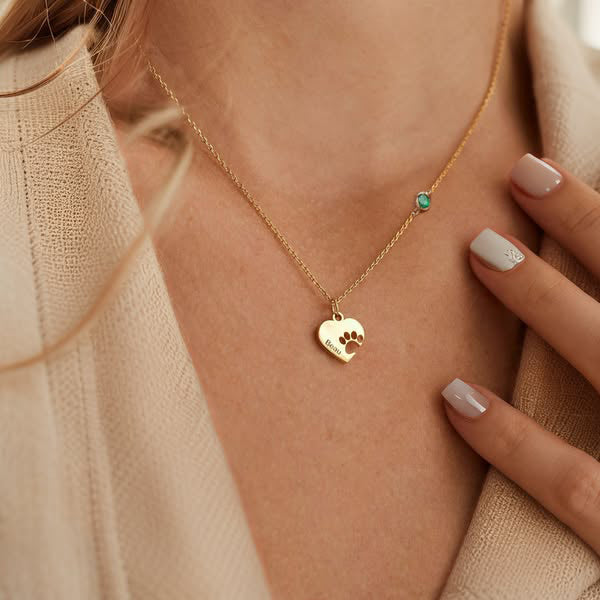 Személyre szabott mancs és szív névnyaklánc