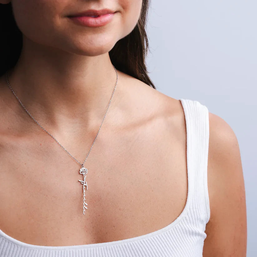 Személyre szabott születési virág névnyaklánc